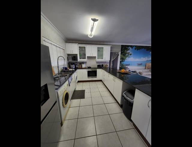 2 BEDROOM APARTMENT FOR SALE IN SEA PARK